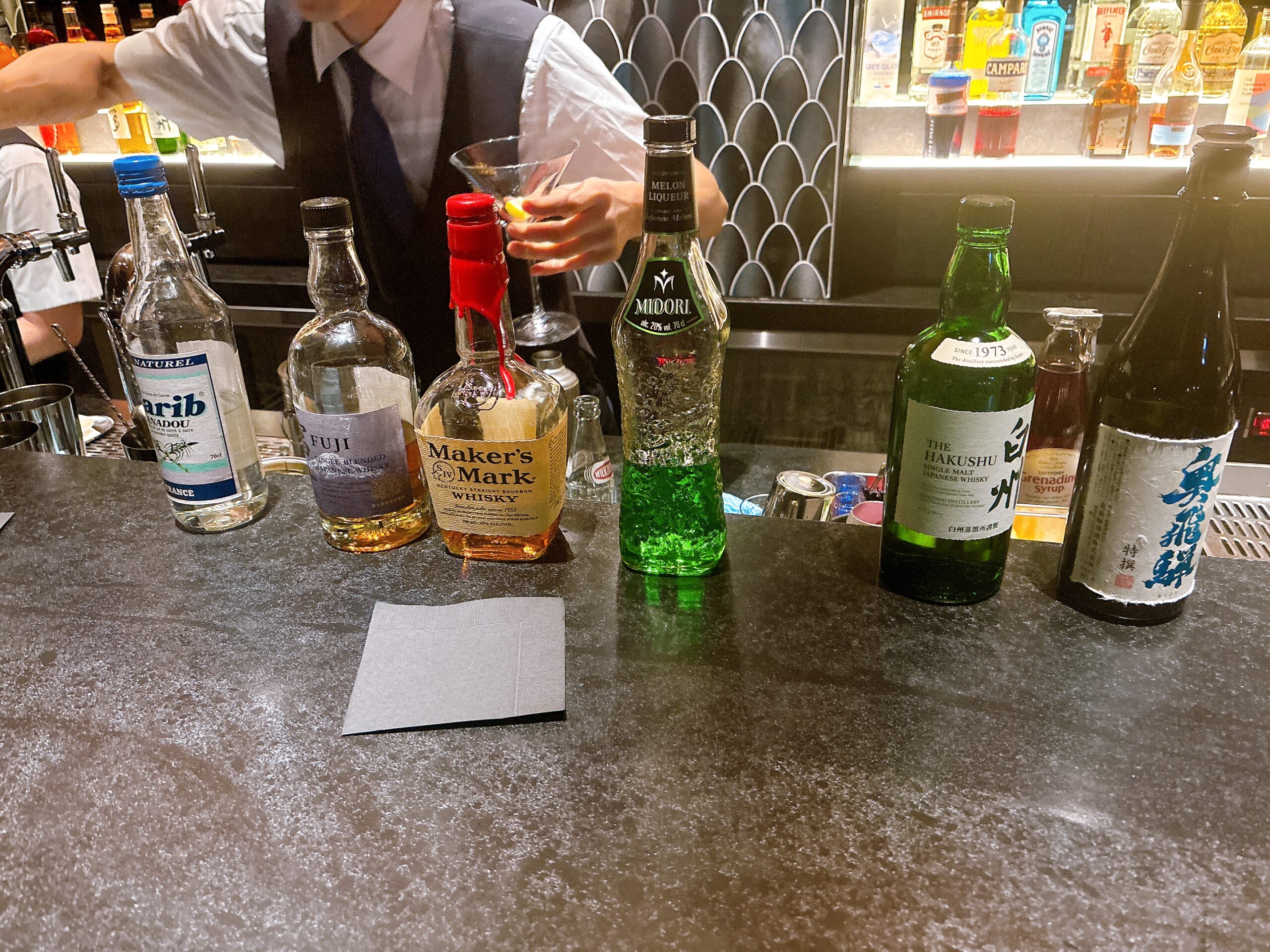 センチュリオンラウンジのバーコーナー